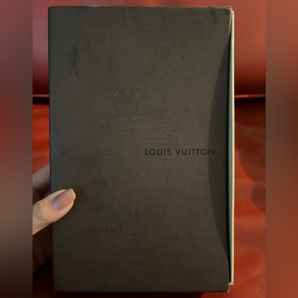 Louis Vuitton Epi Leather Sarah Red Wallet - Picture 5 of 5